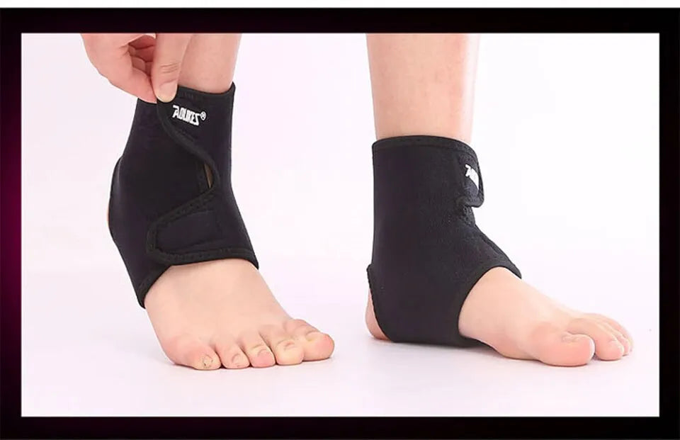 Aolikes 7626 Breathable Compression Ankle Support